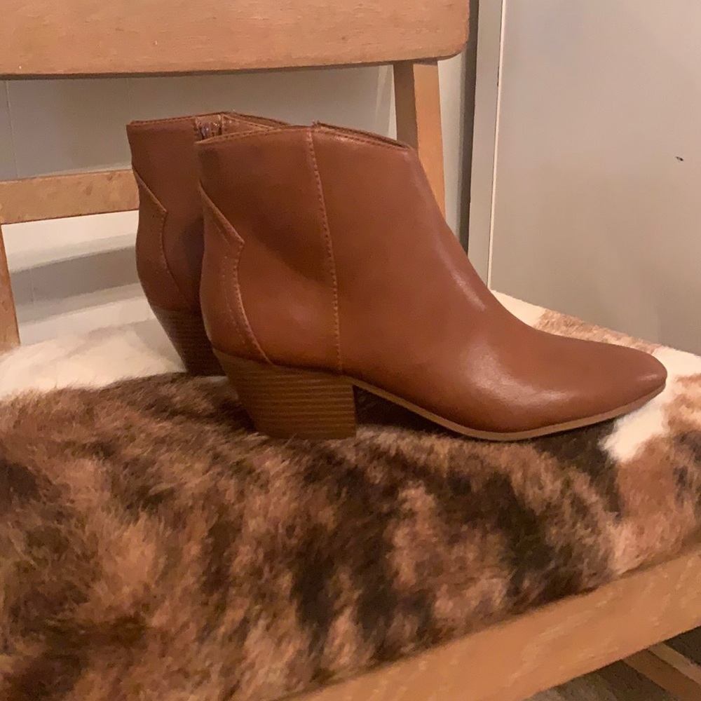 Women’s booties